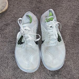 Nike Free Run Flyknit shoes